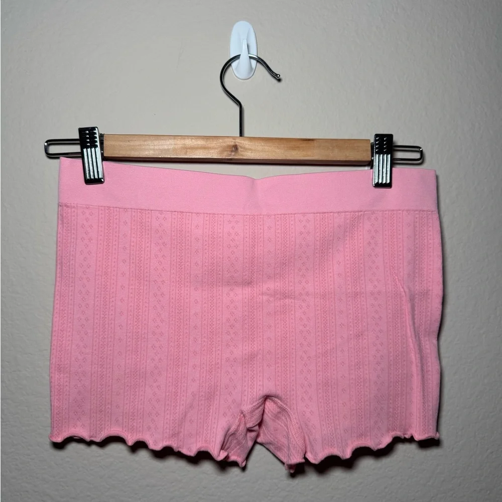 Laura Ashley Large Cami with matching shorts 4 pieces Pj Set